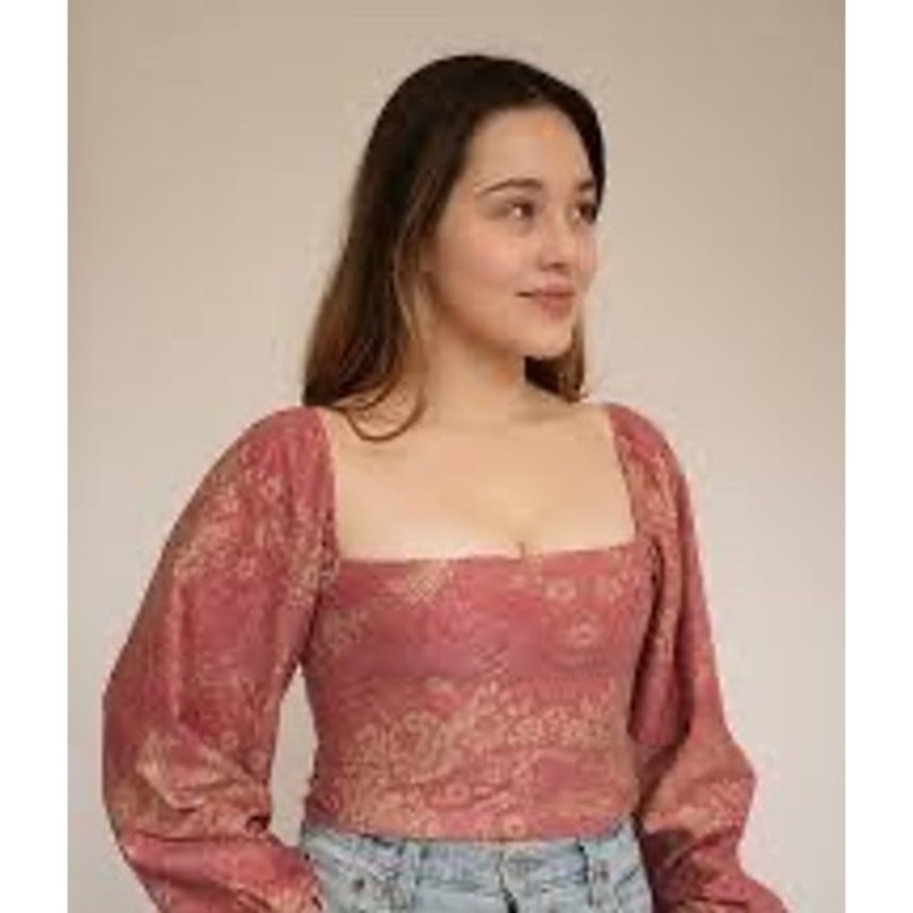 Kimchi Blue Pink Gold Floral Jacquard Puff Sleeve Crop Top Sz Small Open Back